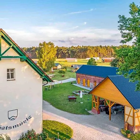 Кемпинг Landgut Voigtsmuehle Friedland (Brandenburg)