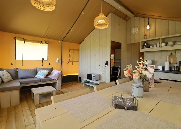 Landgut Voigtsmuehle * Friedland (Brandenburg)